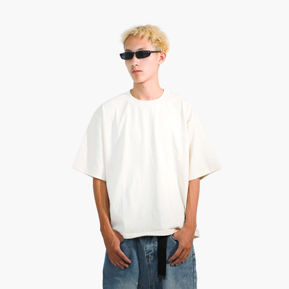 รูปคนใส่เสื้อจริง SAVAGE BOXY ภาพที่ 12