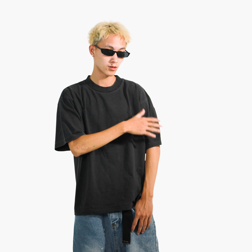 รูปคนใส่เสื้อจริง SAVAGE BOXY ภาพที่ 128
