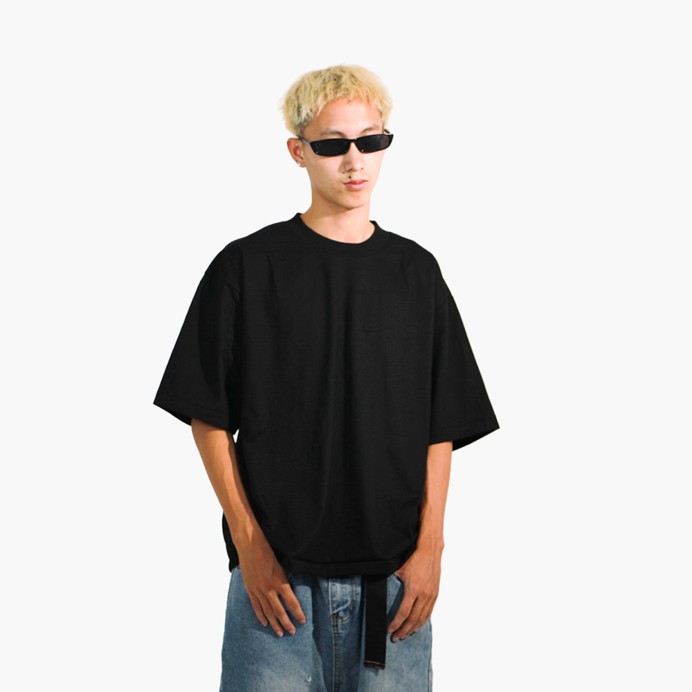 รูปคนใส่เสื้อจริง SAVAGE BOXY ภาพที่ 135