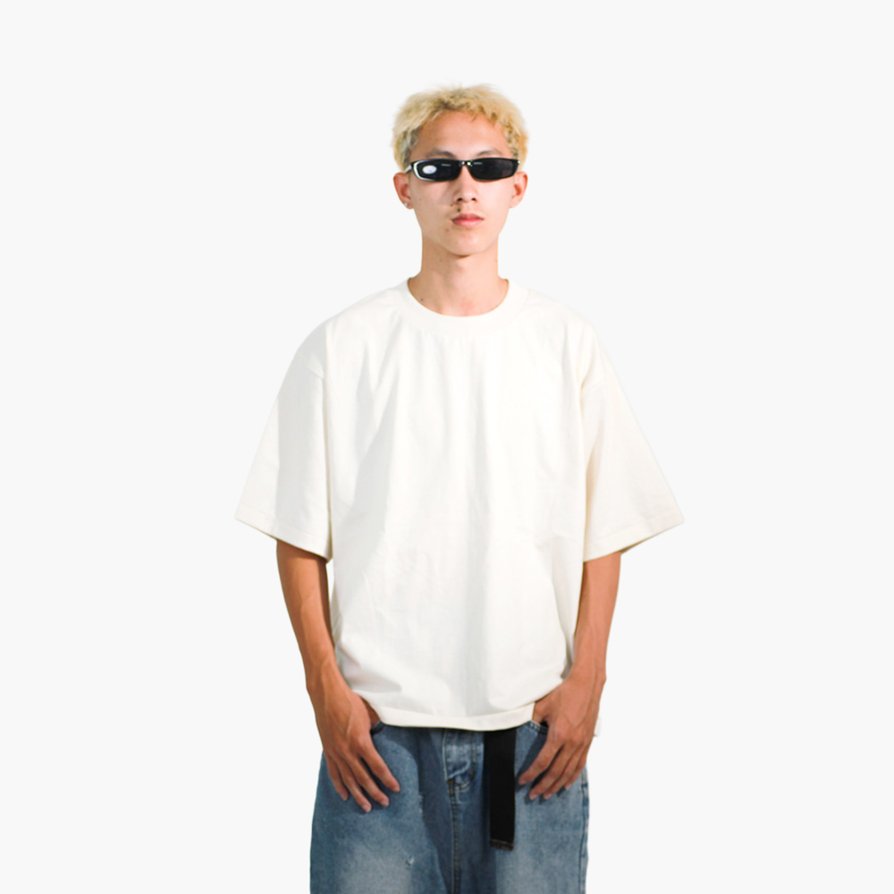 รูปคนใส่เสื้อจริง SAVAGE BOXY ภาพที่ 14