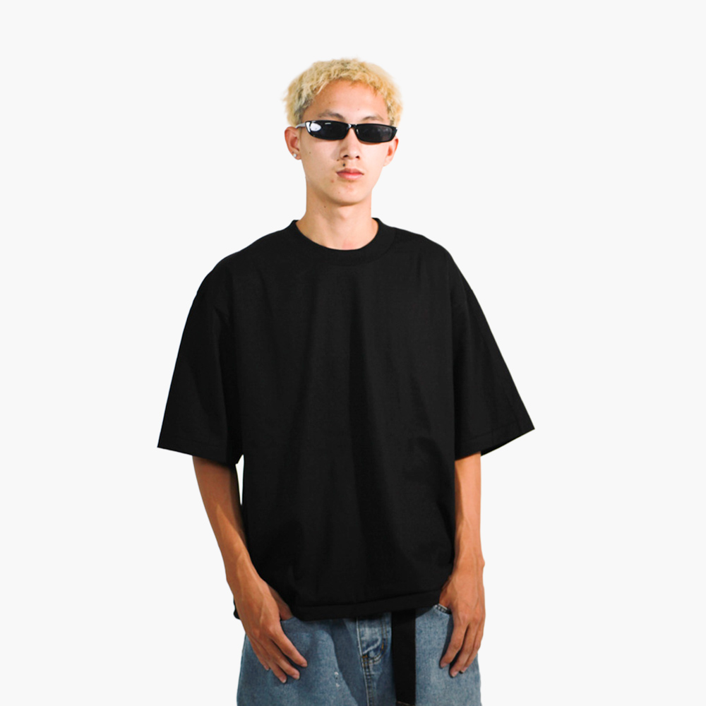รูปคนใส่เสื้อจริง SAVAGE BOXY ภาพที่ 140