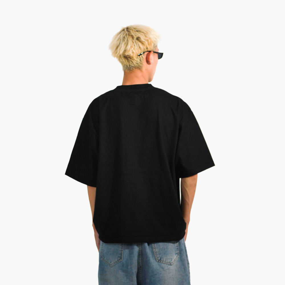 รูปคนใส่เสื้อจริง SAVAGE BOXY ภาพที่ 151