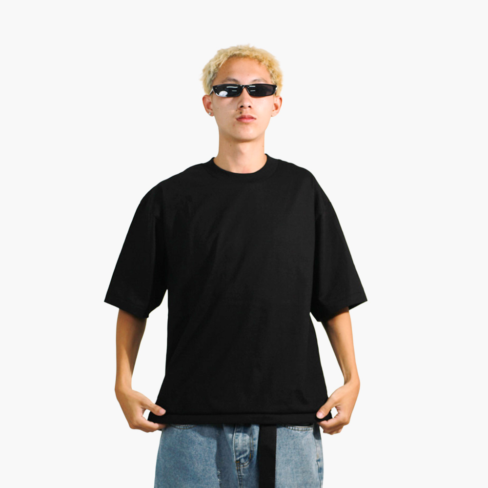 รูปคนใส่เสื้อจริง SAVAGE BOXY ภาพที่ 185