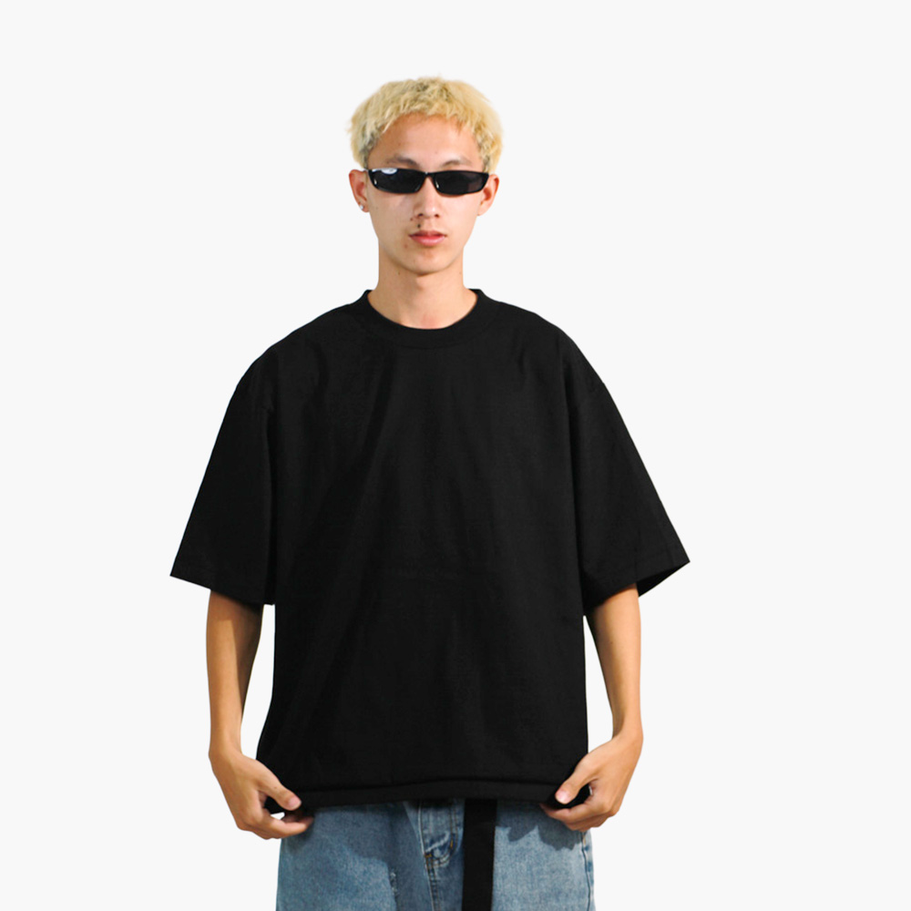 รูปคนใส่เสื้อจริง SAVAGE BOXY ภาพที่ 186