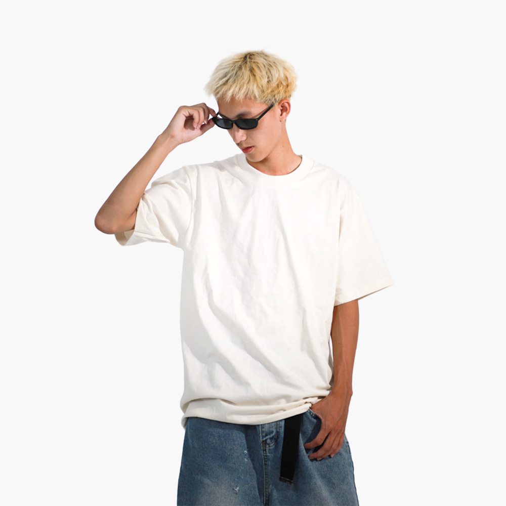 รูปคนใส่เสื้อจริง SAVAGE OVERSIZE ภาพที่ 10