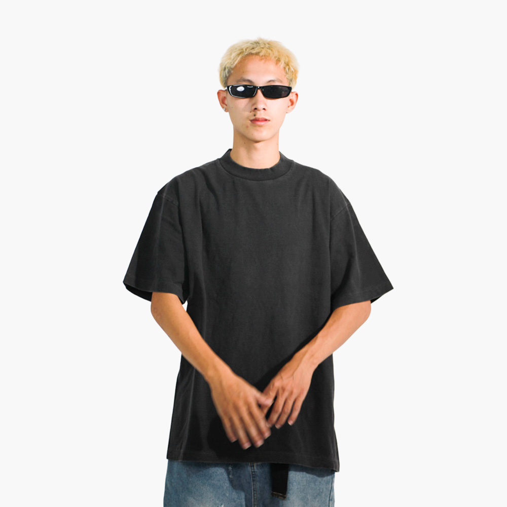 รูปคนใส่เสื้อจริง SAVAGE OVERSIZE ภาพที่ 132