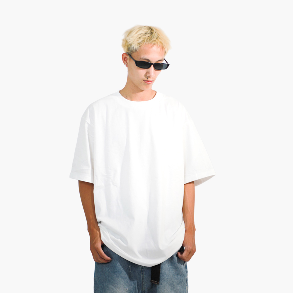 รูปคนใส่เสื้อจริง SAVAGE OVERSIZE ภาพที่ 136