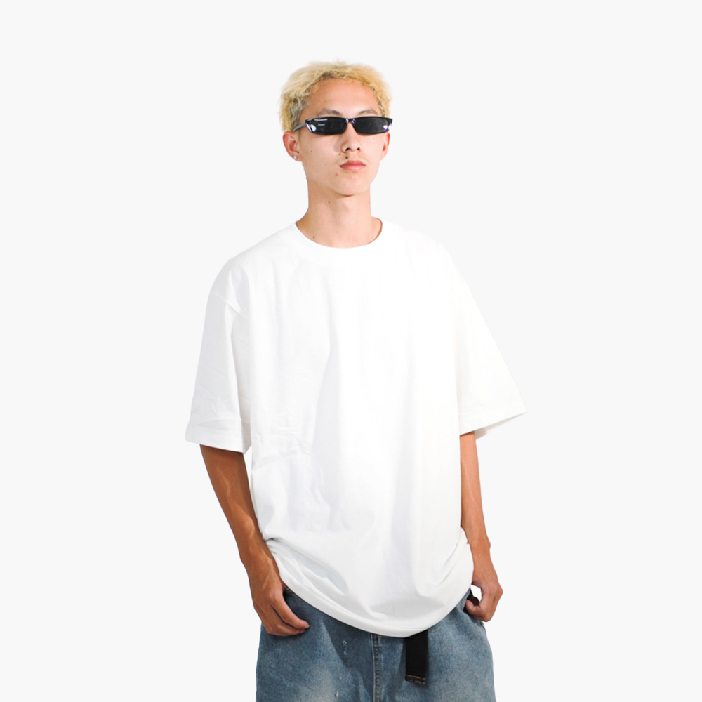 รูปคนใส่เสื้อจริง SAVAGE OVERSIZE ภาพที่ 139