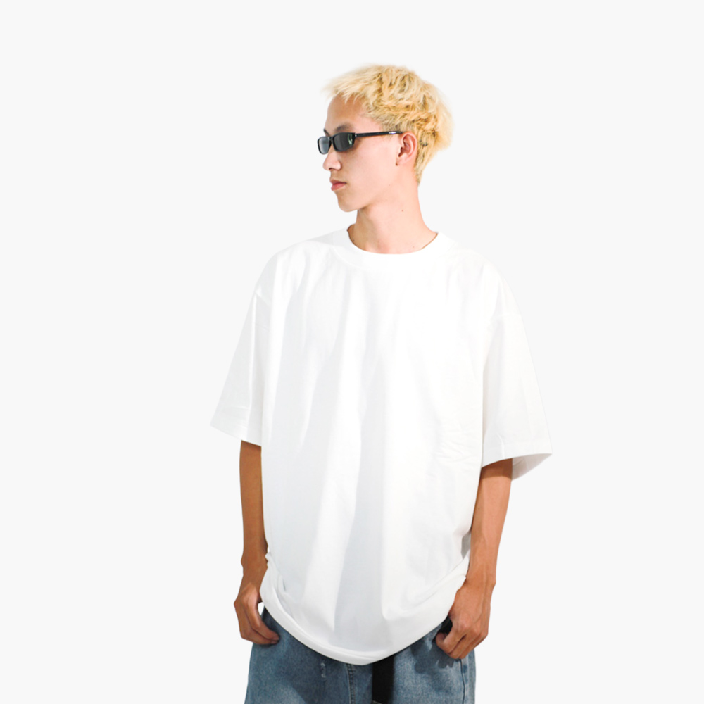 รูปคนใส่เสื้อจริง SAVAGE OVERSIZE ภาพที่ 149