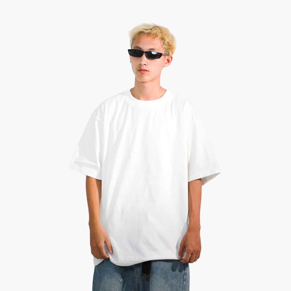 รูปคนใส่เสื้อจริง SAVAGE OVERSIZE ภาพที่ 175