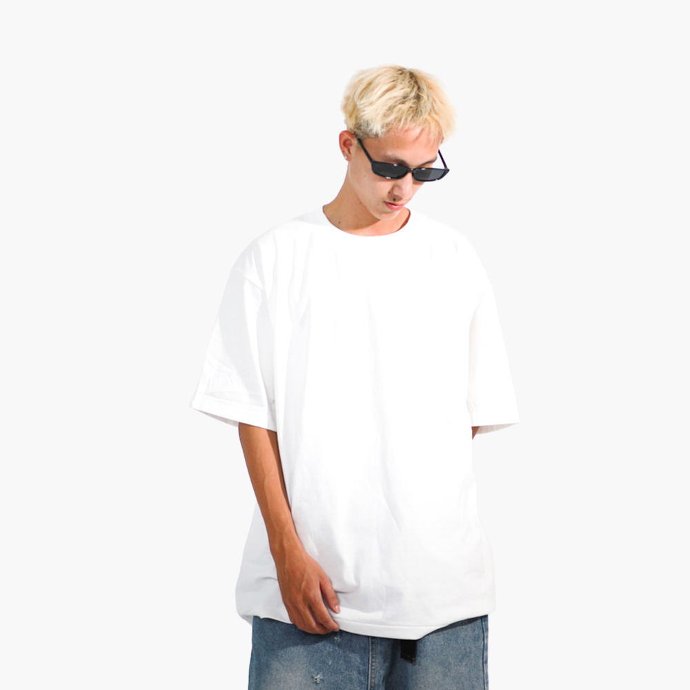 รูปคนใส่เสื้อจริง SAVAGE OVERSIZE ภาพที่ 180