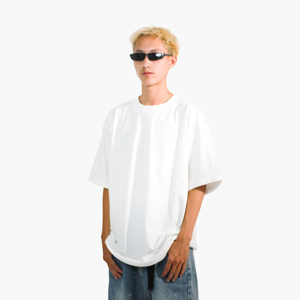 รูปคนใส่เสื้อจริง SAVAGE OVERSIZE ภาพที่ 196