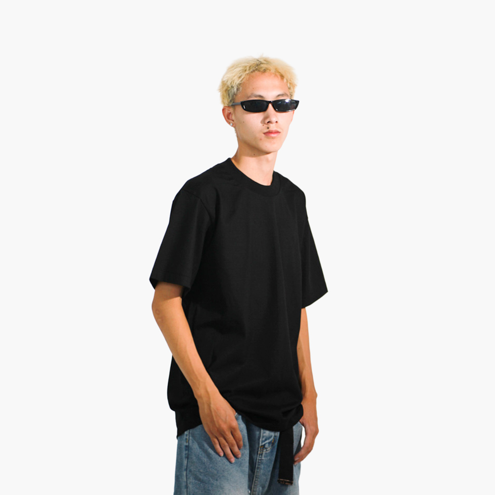 รูปคนใส่เสื้อจริง SAVAGE OVERSIZE ภาพที่ 249