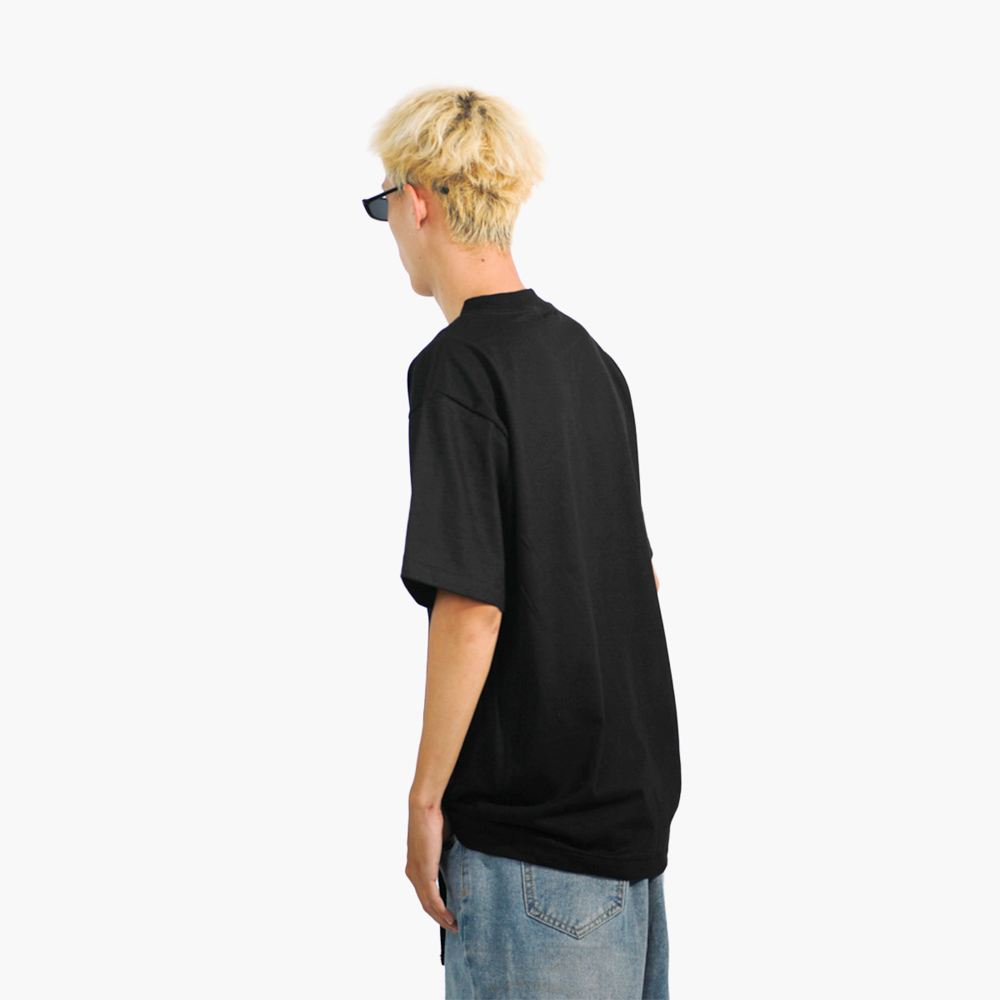 รูปคนใส่เสื้อจริง SAVAGE OVERSIZE ภาพที่ 260