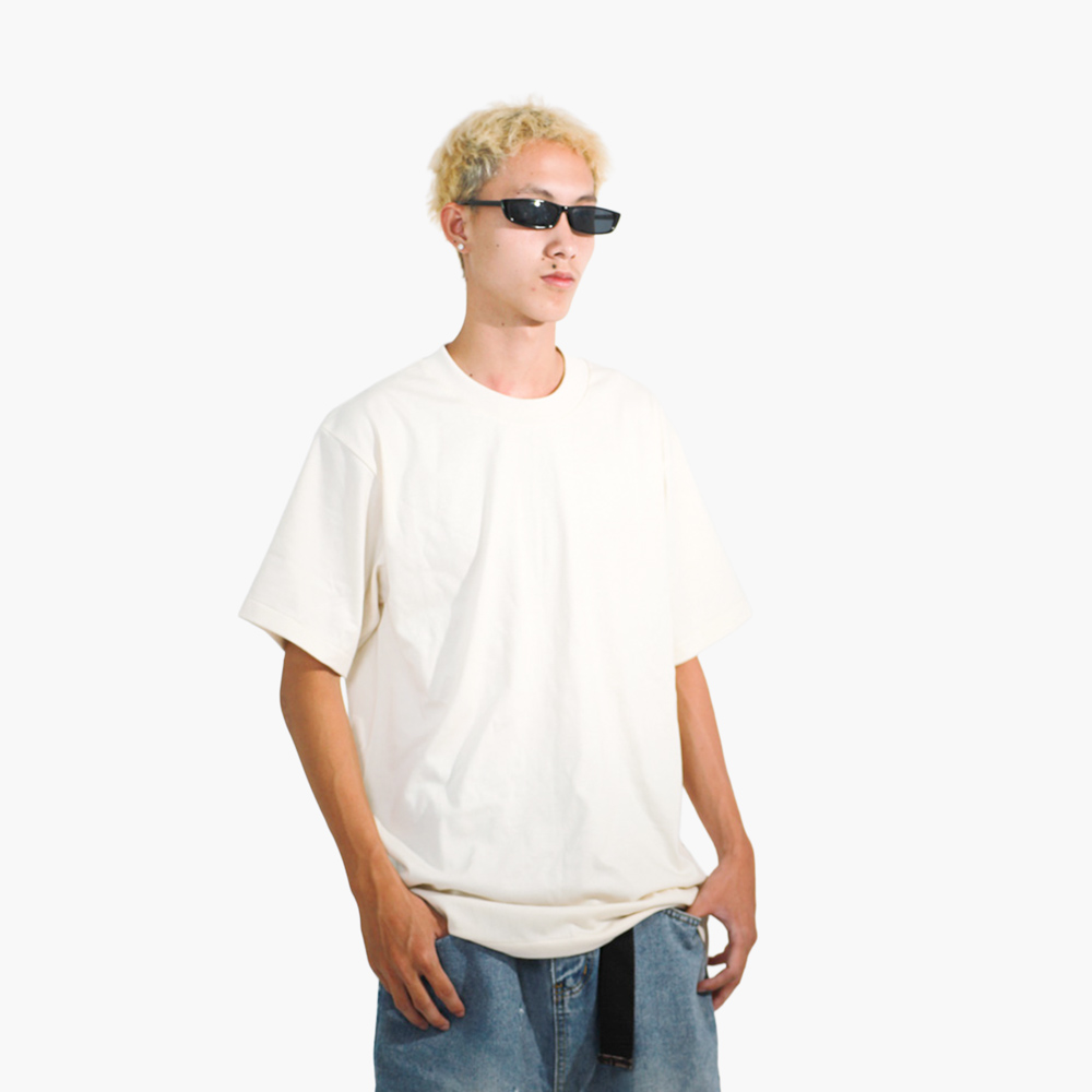 รูปคนใส่เสื้อจริง SAVAGE OVERSIZE ภาพที่ 7